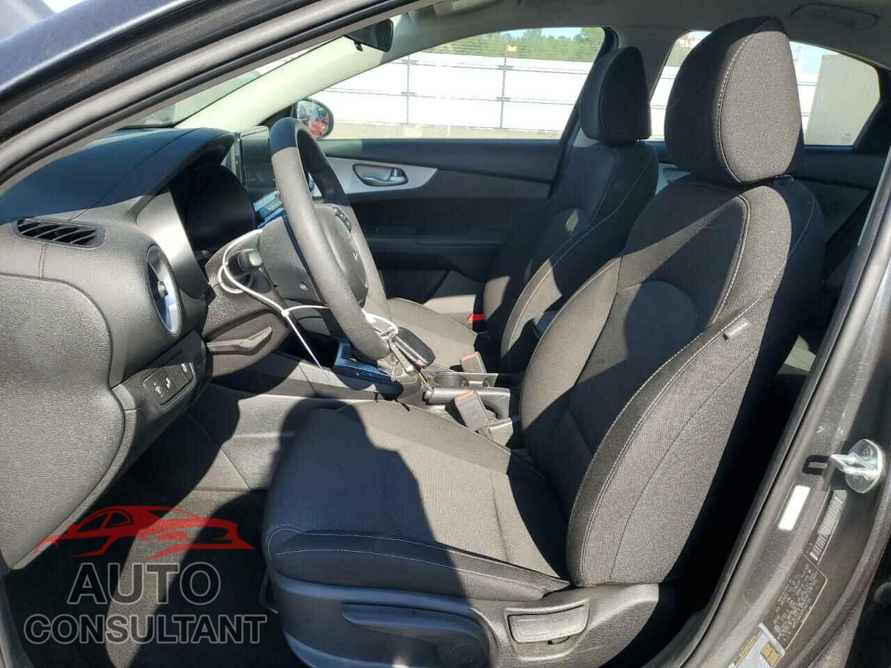 KIA FORTE 2023 - 3KPF24AD2PE542165