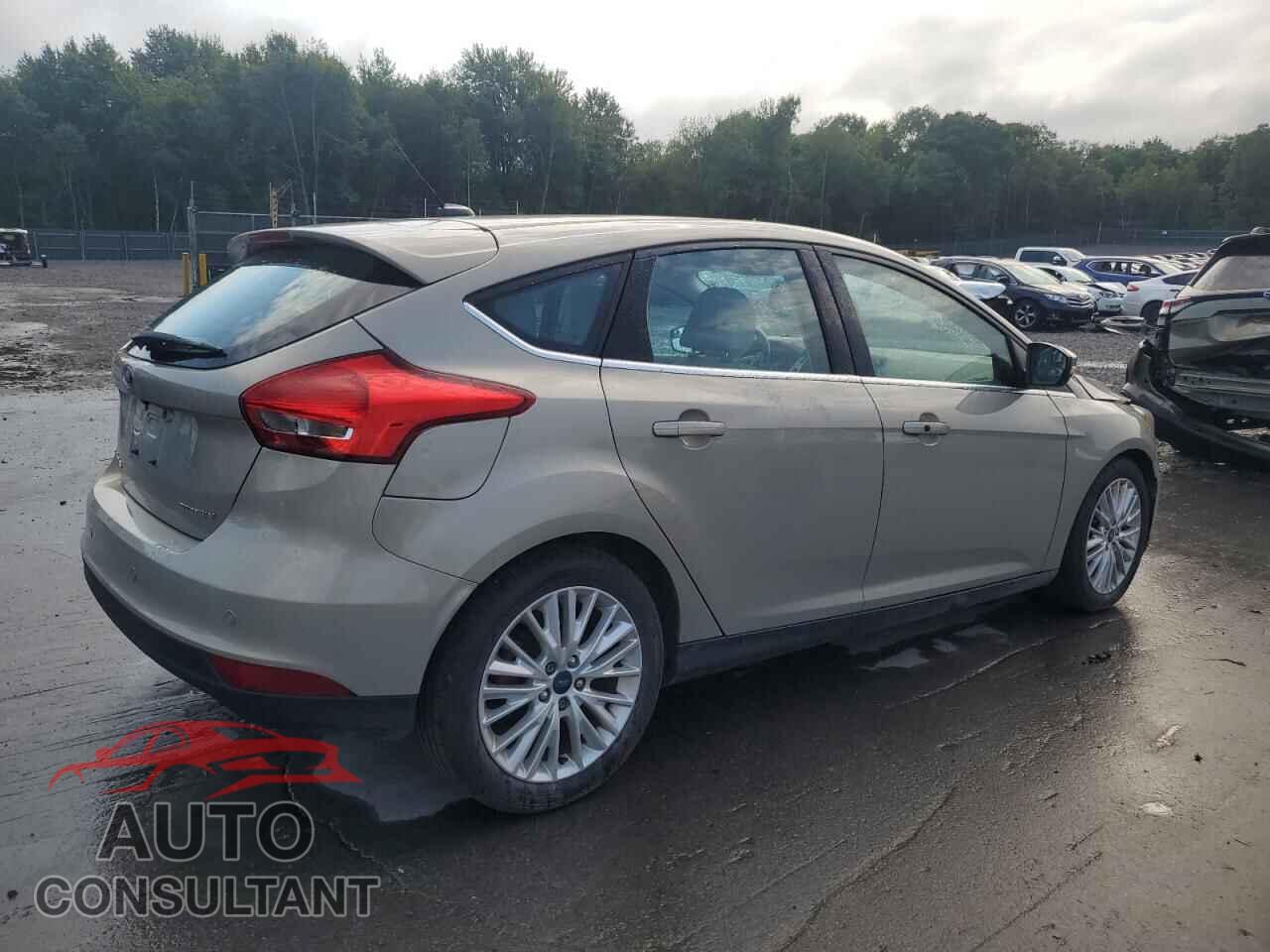 FORD FOCUS 2016 - 1FADP3N27GL302909