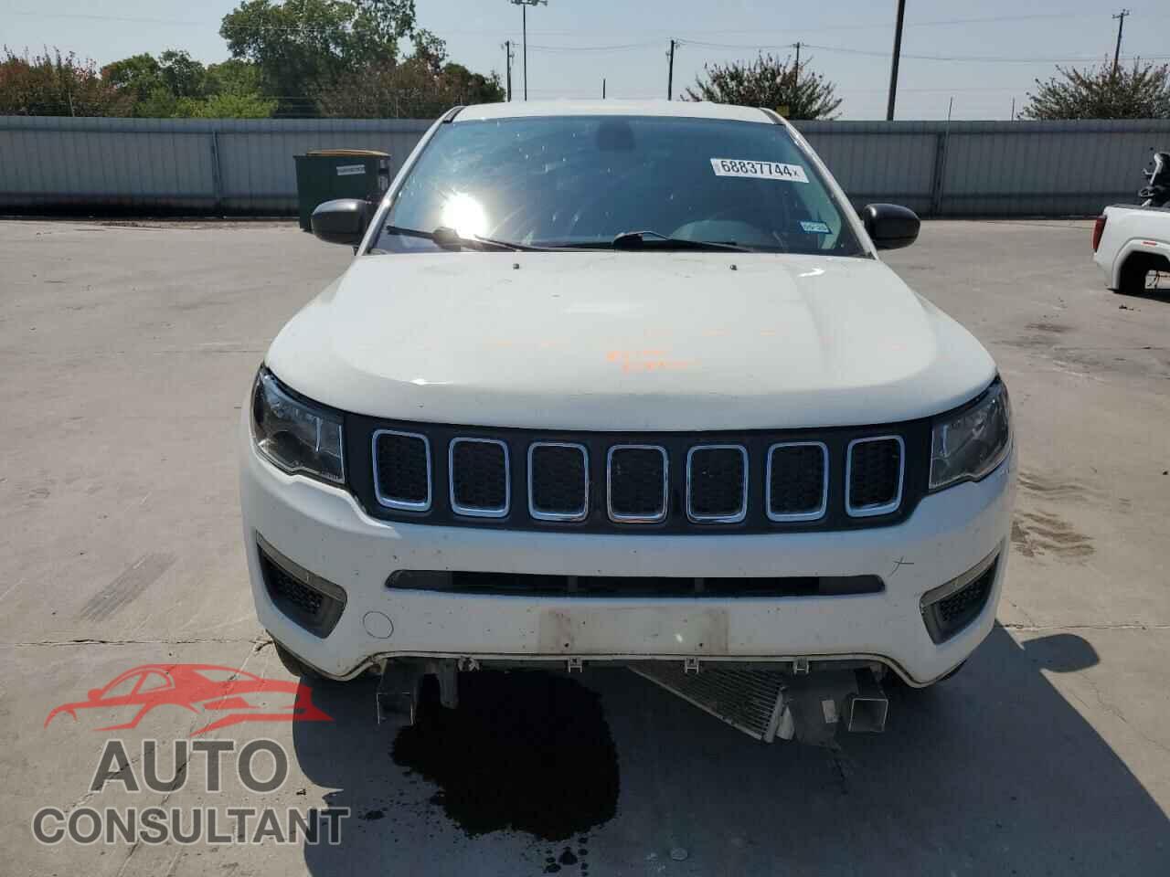 JEEP COMPASS 2017 - 3C4NJCAB2HT661127