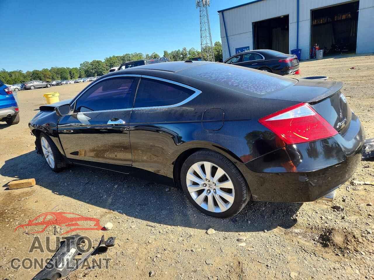 HONDA ACCORD 2010 - 1HGCS2B82AA007857