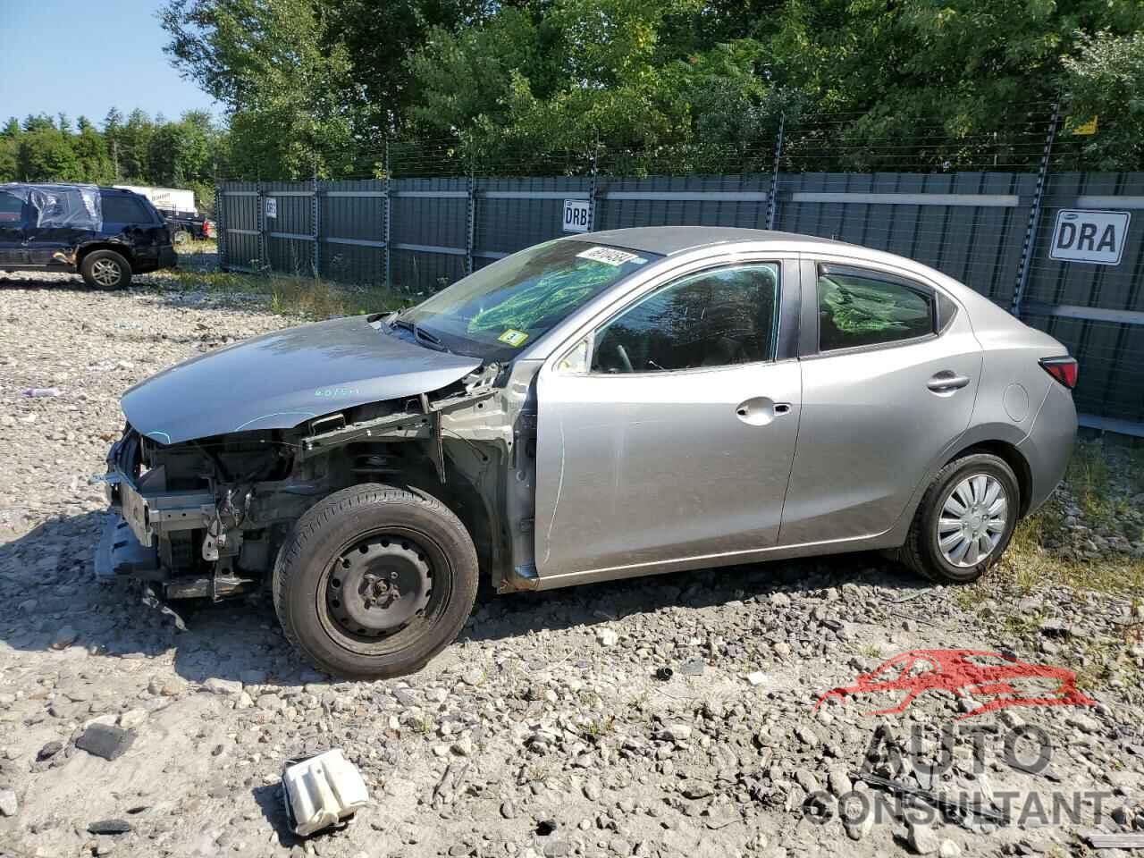 TOYOTA SCION 2016 - 3MYDLBZV3GY126731