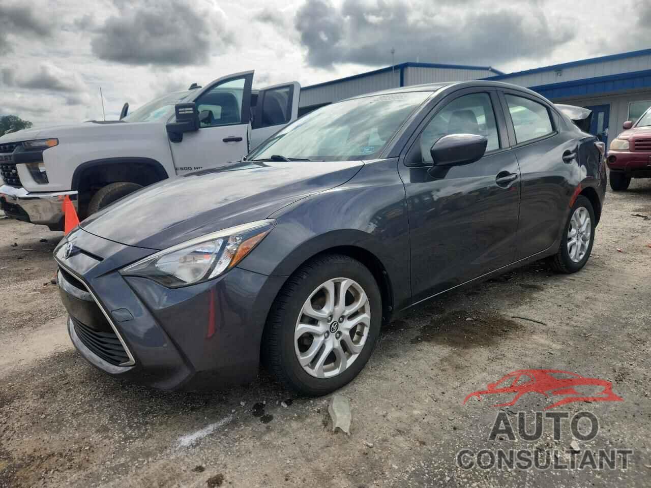 TOYOTA YARIS 2018 - 3MYDLBYV0JY312834