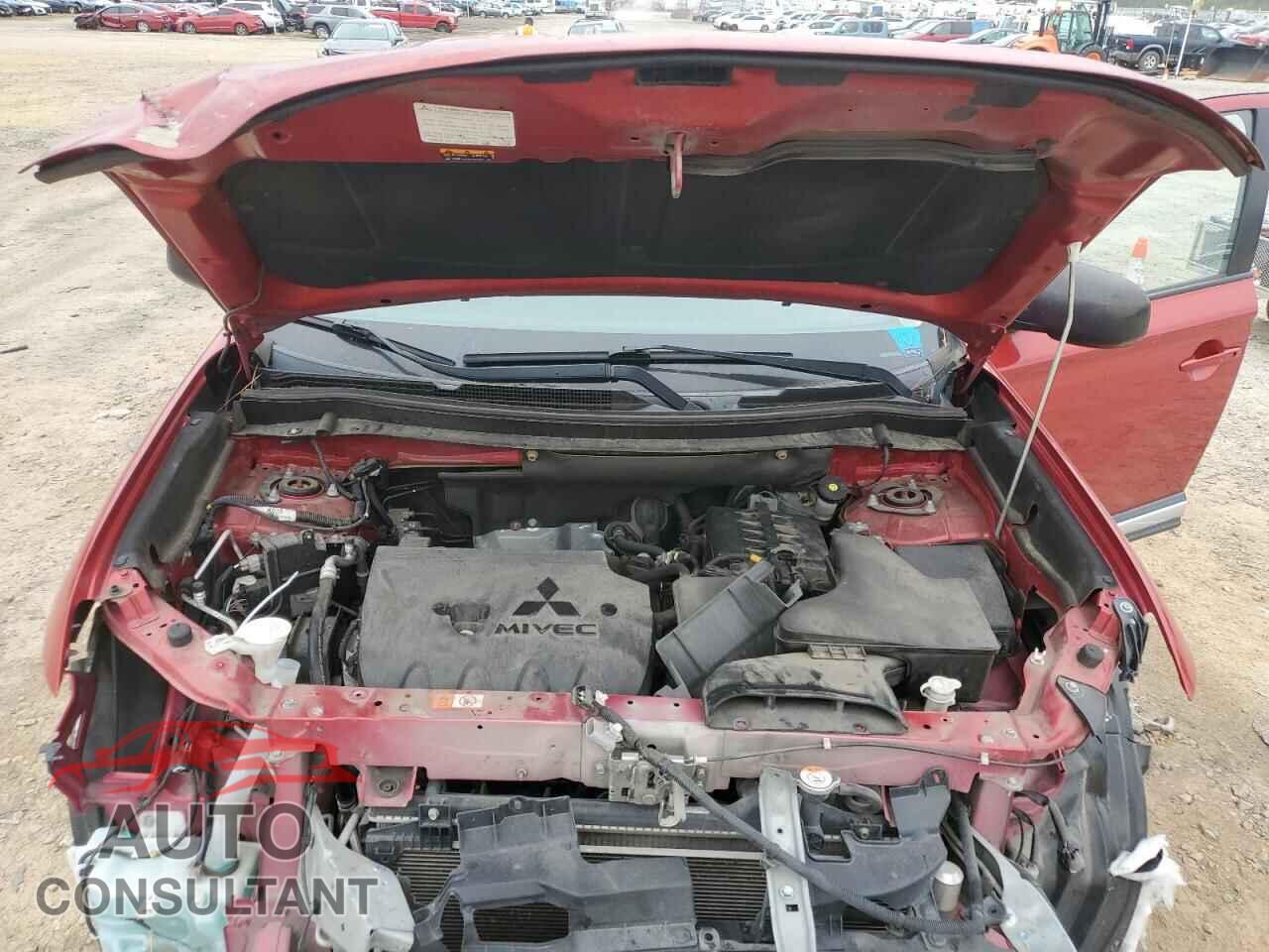 MITSUBISHI OUTLANDER 2018 - JA4AD2A34JZ035564