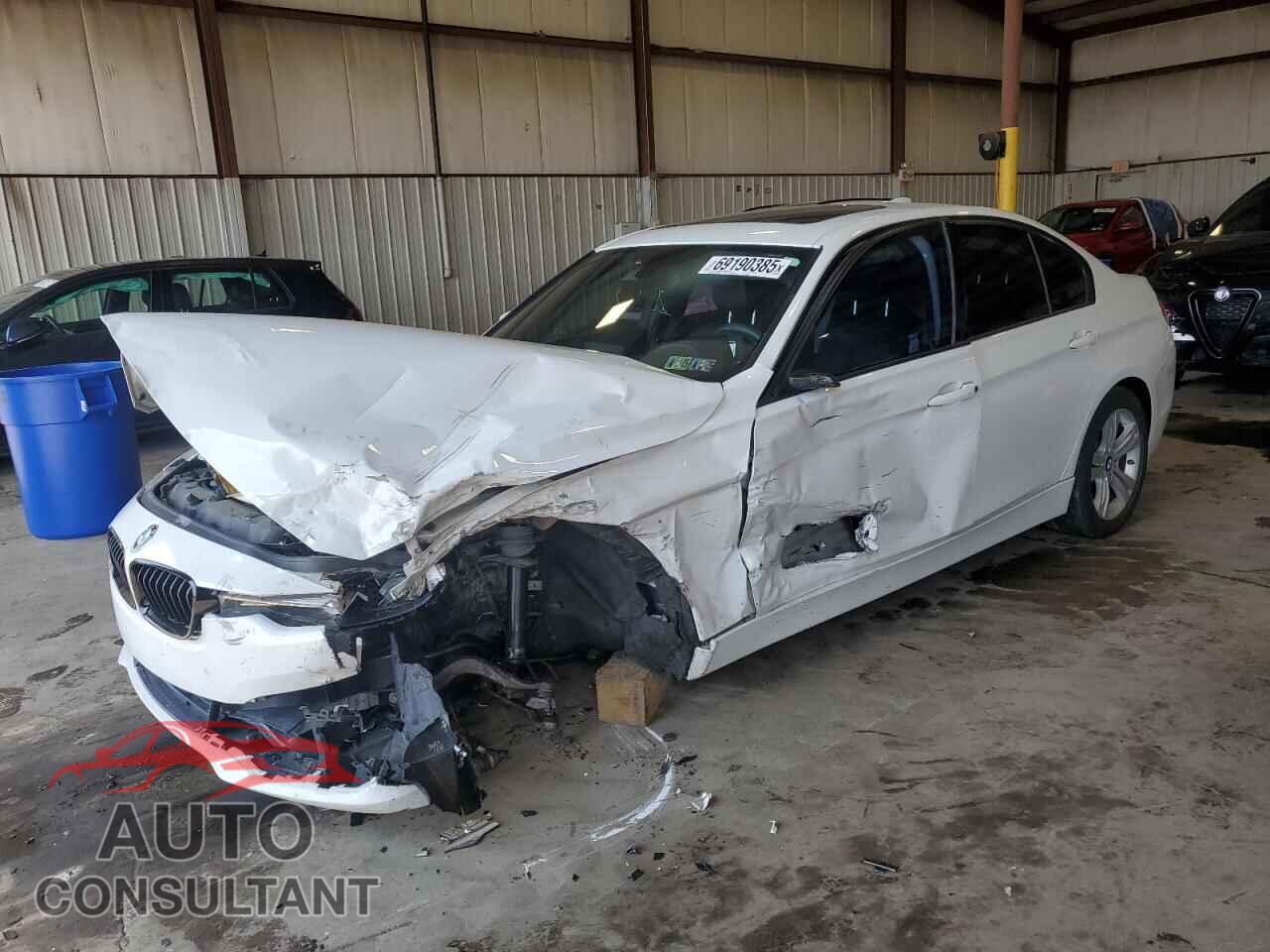 BMW 3 SERIES 2016 - WBA8E3G50GNU05034