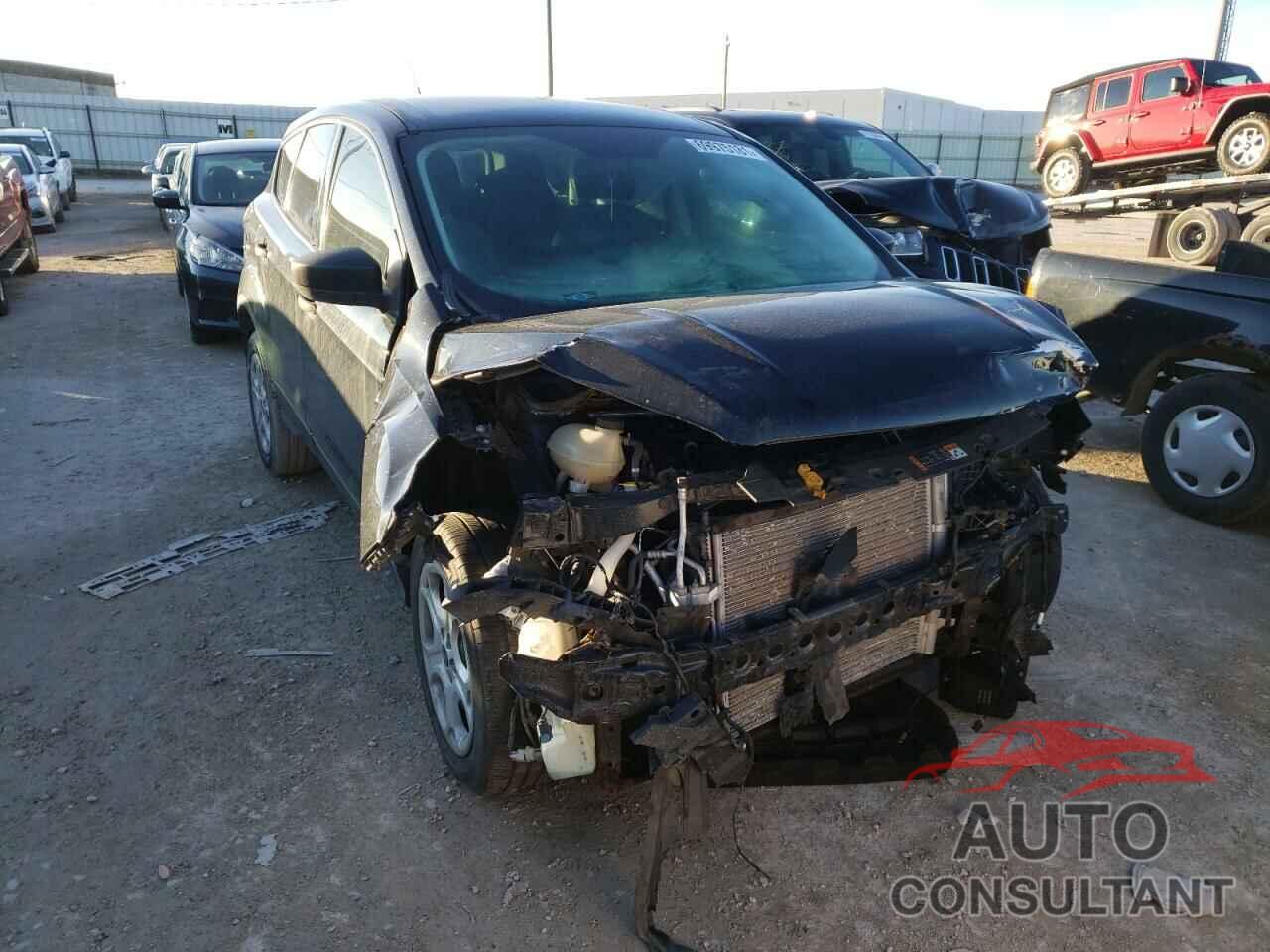 FORD ESCAPE 2017 - 1FMCU0F73HUA48128