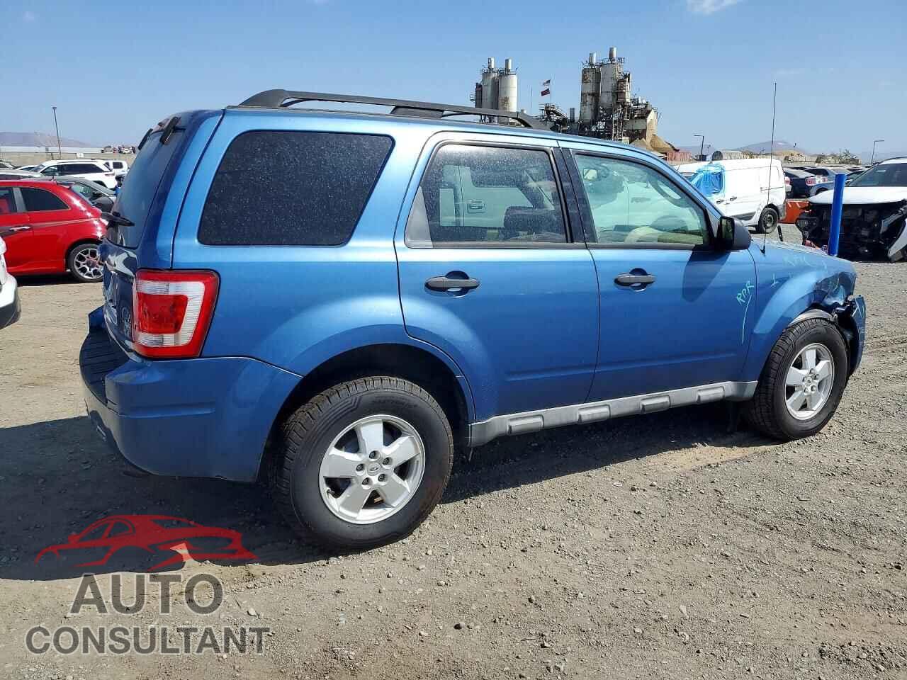 FORD ESCAPE 2010 - 1FMCU9DG5AKC93537