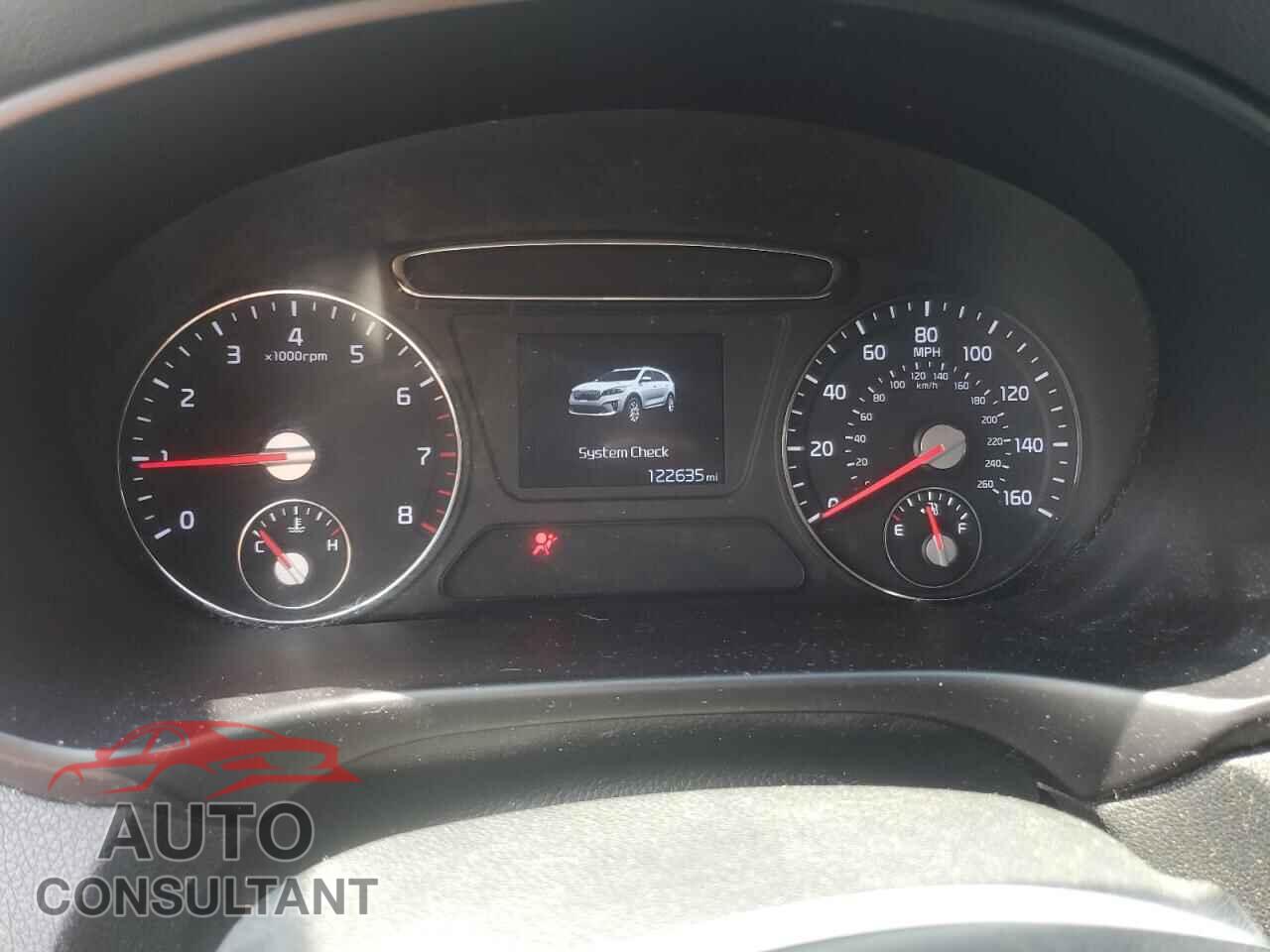 KIA SORENTO 2019 - 5XYPG4A39KG511665
