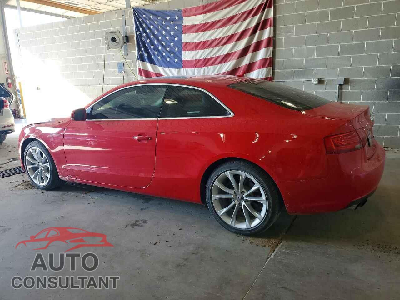 AUDI A5 2013 - WAULFAFR6DA030012