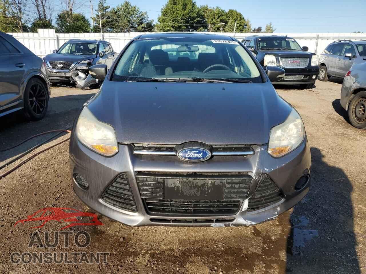 FORD FOCUS 2013 - 1FADP3F2XDL120065