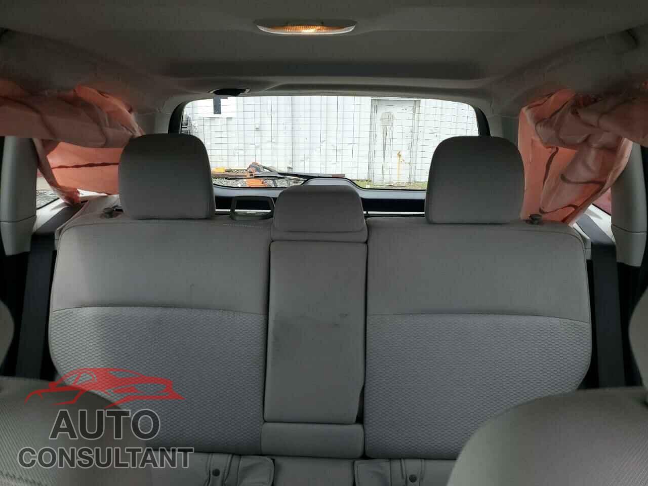 SUBARU FORESTER 2015 - JF2SJADC2FH818924