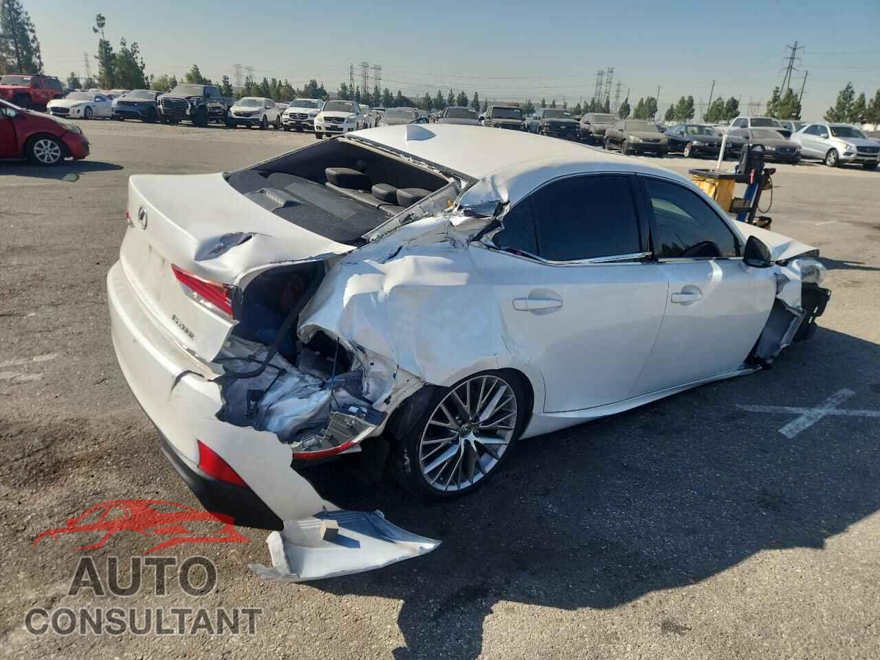 LEXUS IS 2017 - JTHBA1D20H5061773