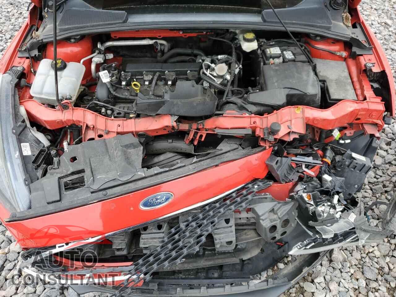 FORD FOCUS 2017 - 1FADP3M28HL225521
