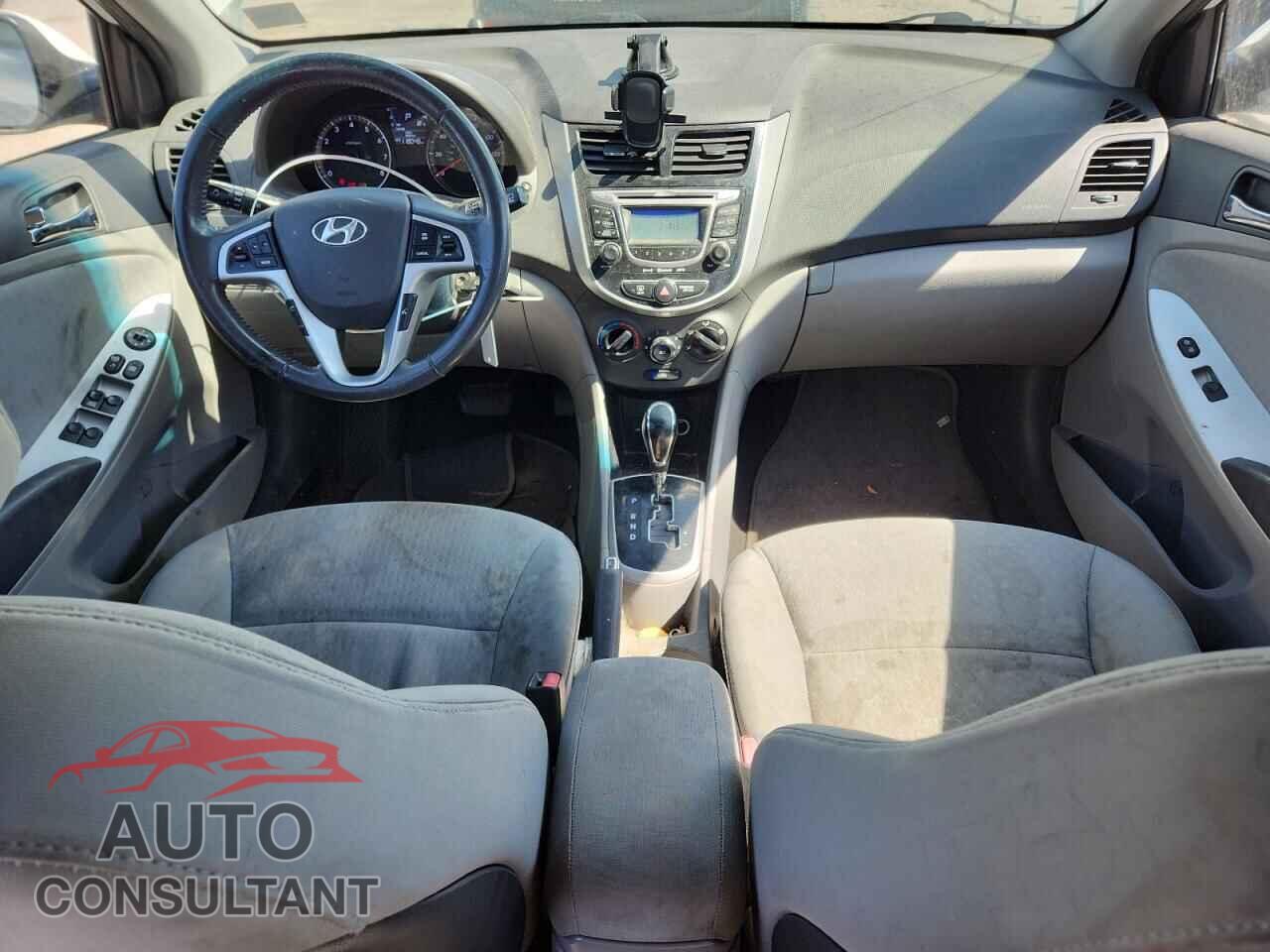 HYUNDAI ACCENT 2012 - KMHCU5AE7CU013877