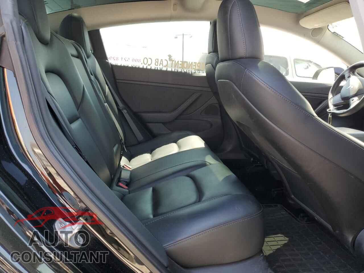 TESLA MODEL 3 2020 - 5YJ3E1EC3LF623559