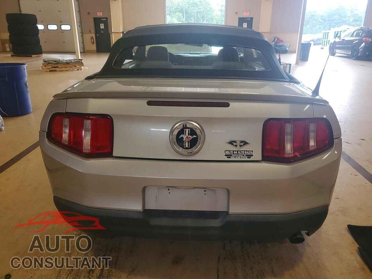 FORD MUSTANG 2010 - 1ZVBP8EN2A5123095