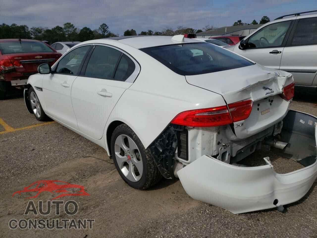 JAGUAR XE 2017 - SAJAR4BG6HA977467