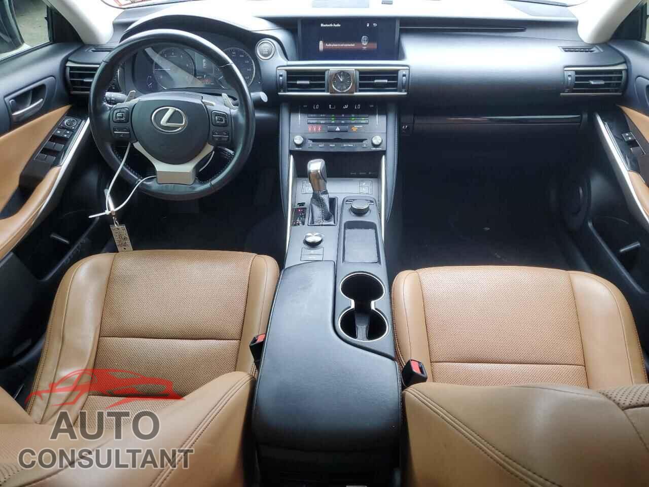 LEXUS IS 2017 - JTHCM1D24H5023782