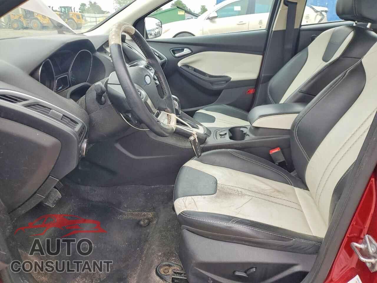 FORD FOCUS 2014 - 1FADP3J28EL407297