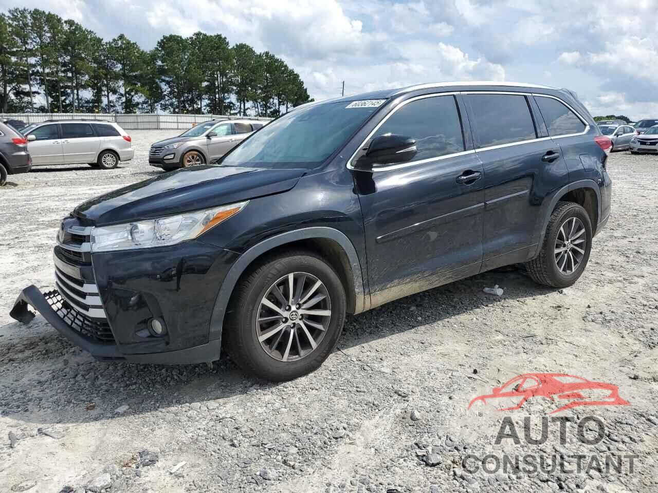TOYOTA HIGHLANDER 2017 - 5TDKZRFH9HS518312