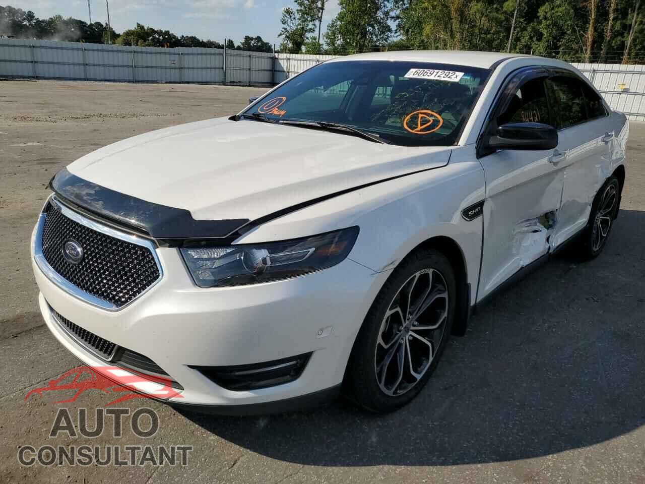 FORD TAURUS 2017 - 1FAHP2KT5HG118099