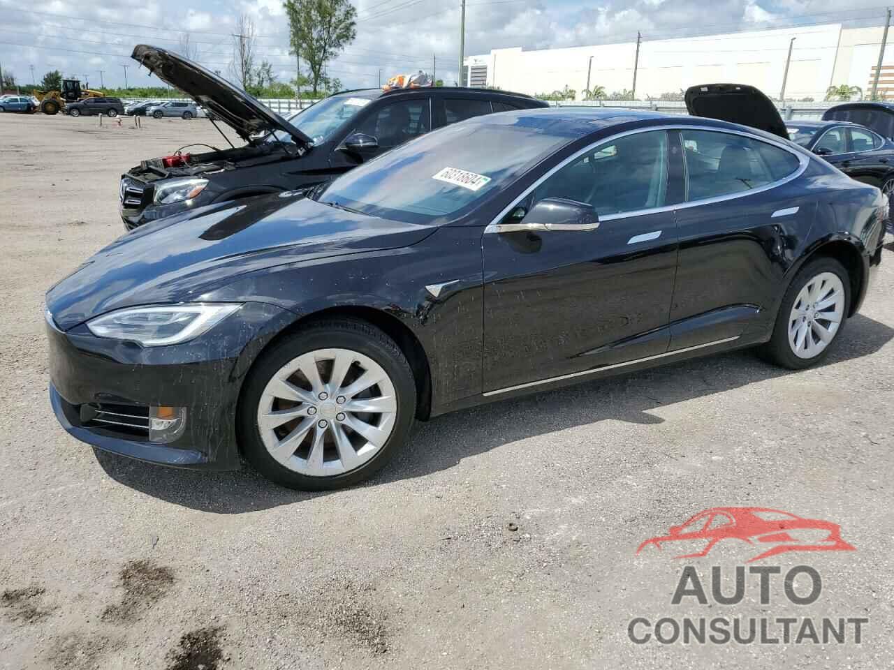 TESLA MODEL S 2018 - 5YJSA1E20JF270189