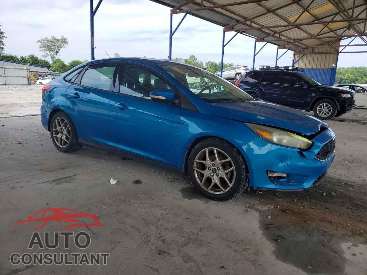 FORD FOCUS 2015 - 1FADP3F23FL247159