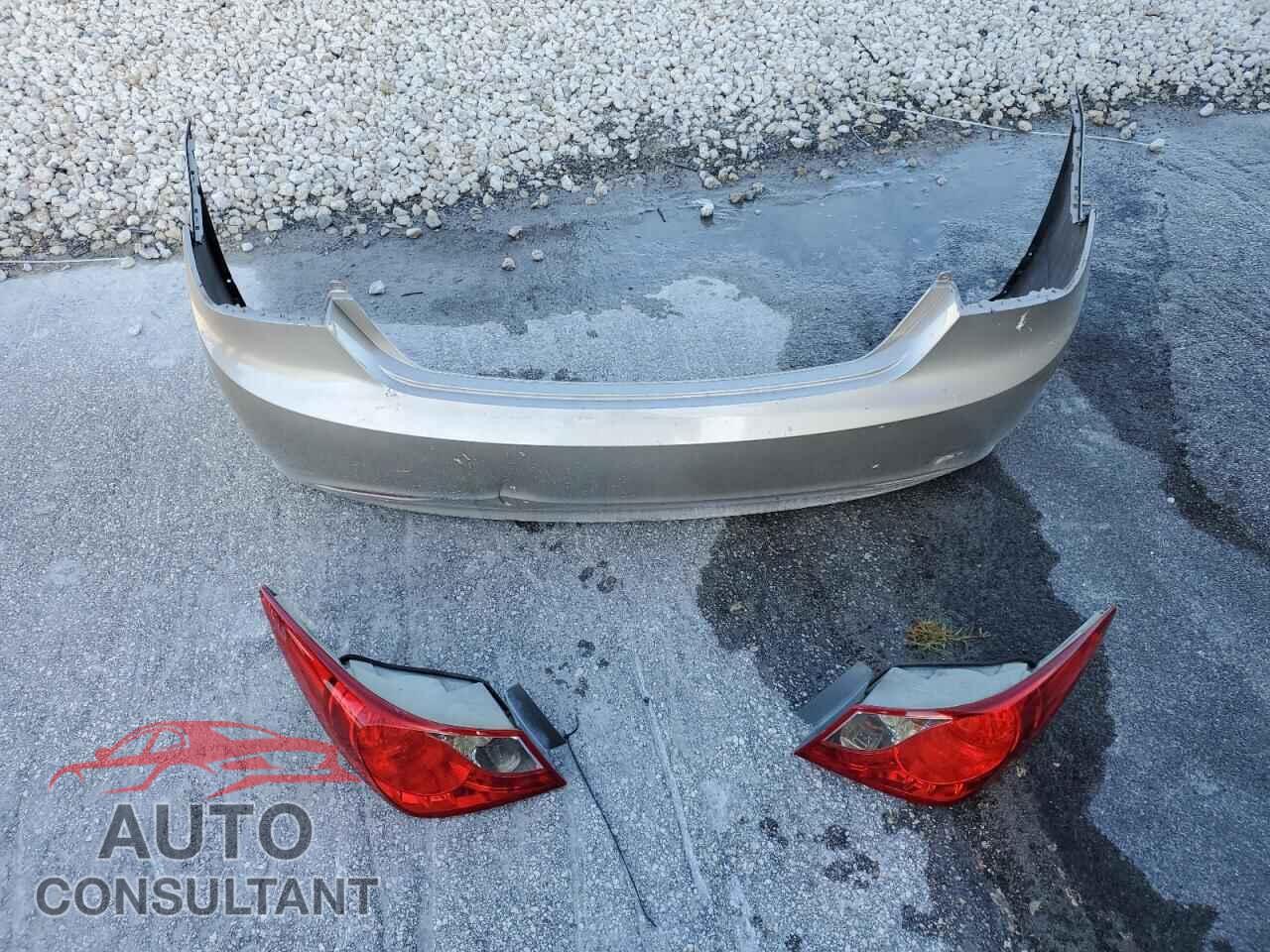 HYUNDAI SONATA 2012 - 5NPEB4AC6CH327395