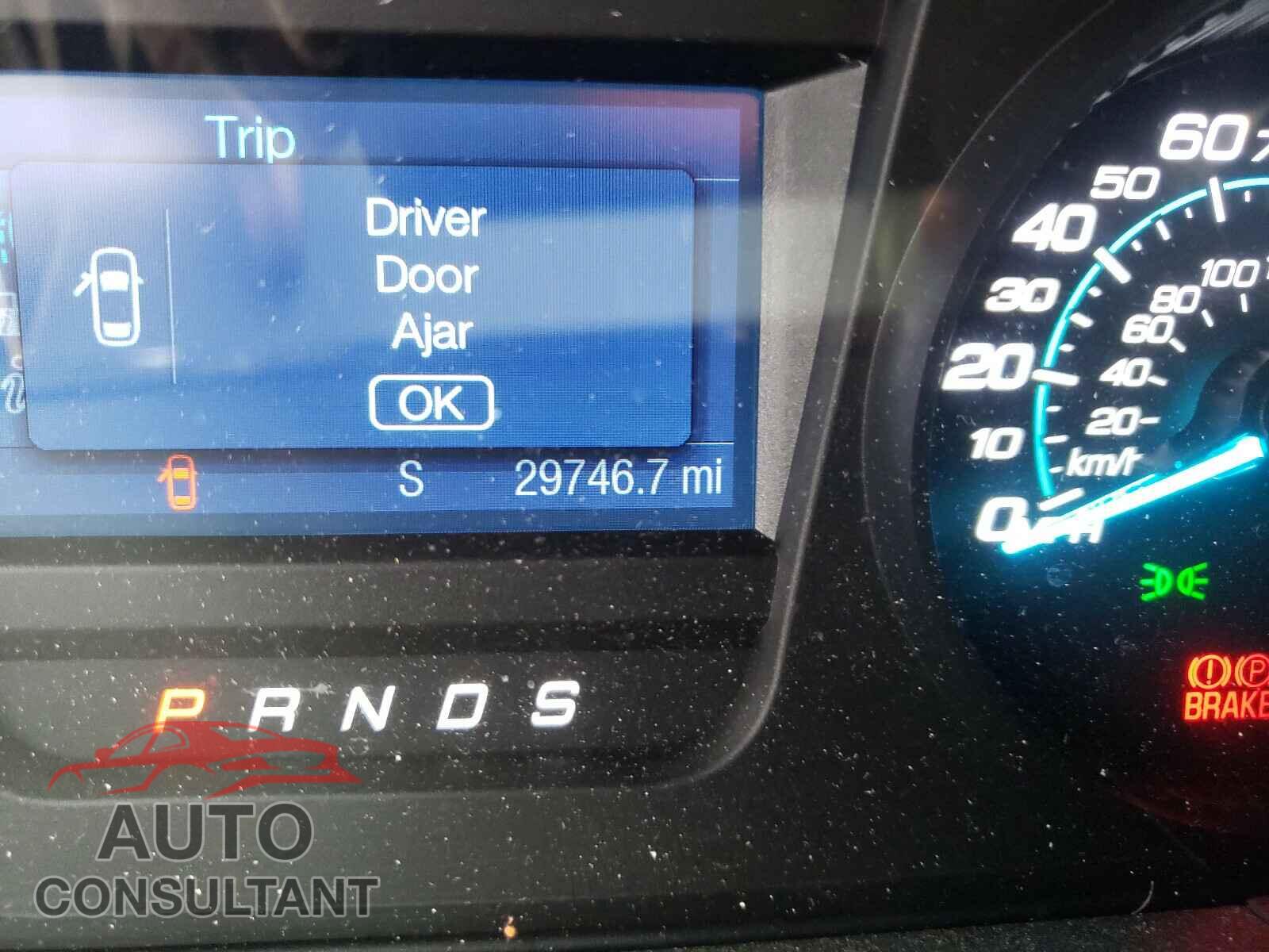 FORD TAURUS 2018 - 1FAHP2D86JG116859