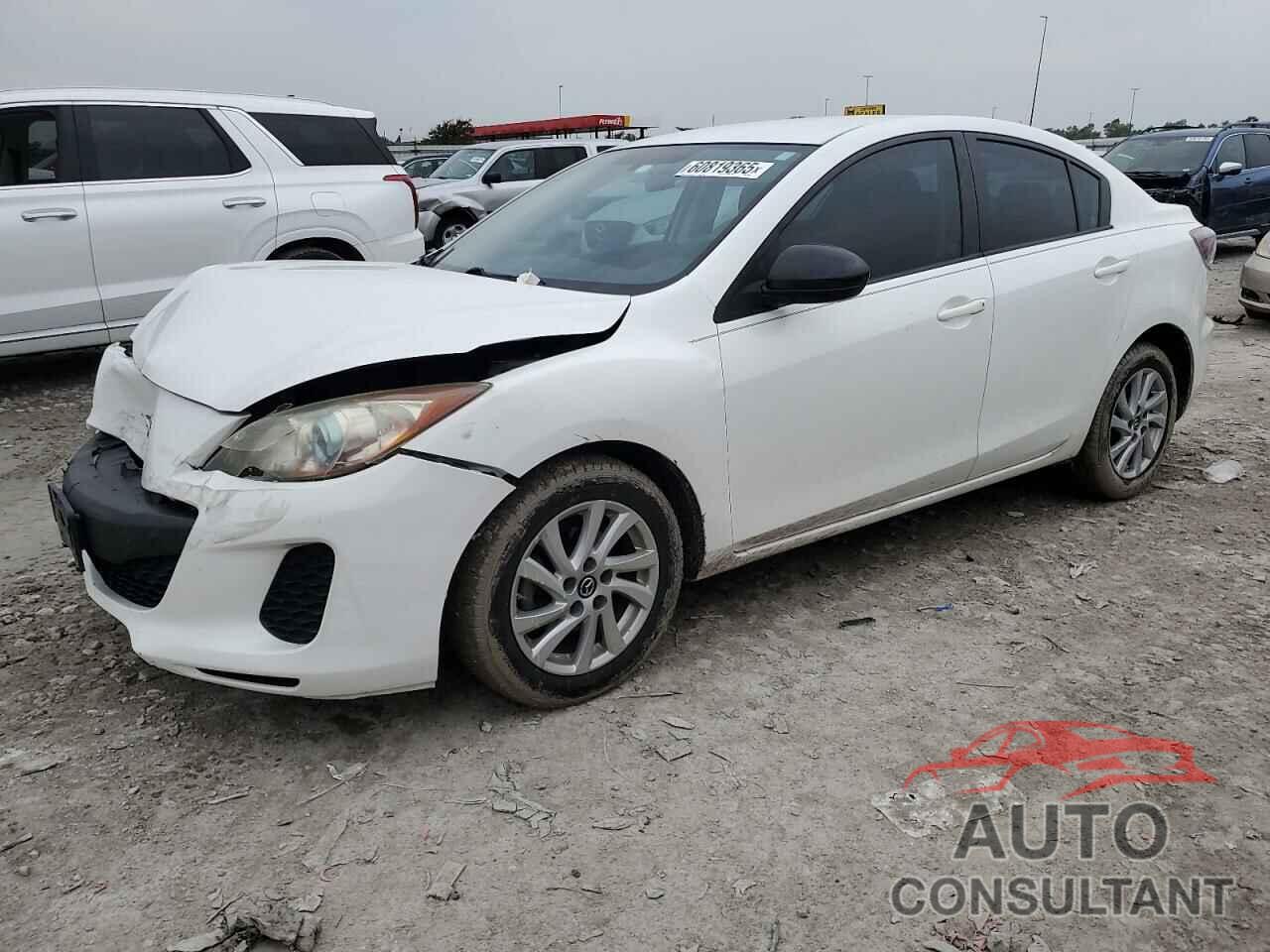 MAZDA 3 2013 - JM1BL1U74D1845933