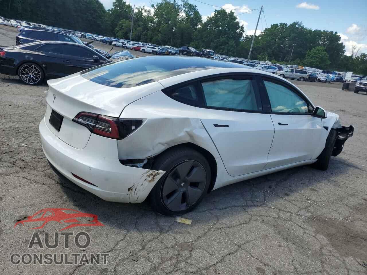 TESLA MODEL 3 2022 - 5YJ3E1EA9NF320254