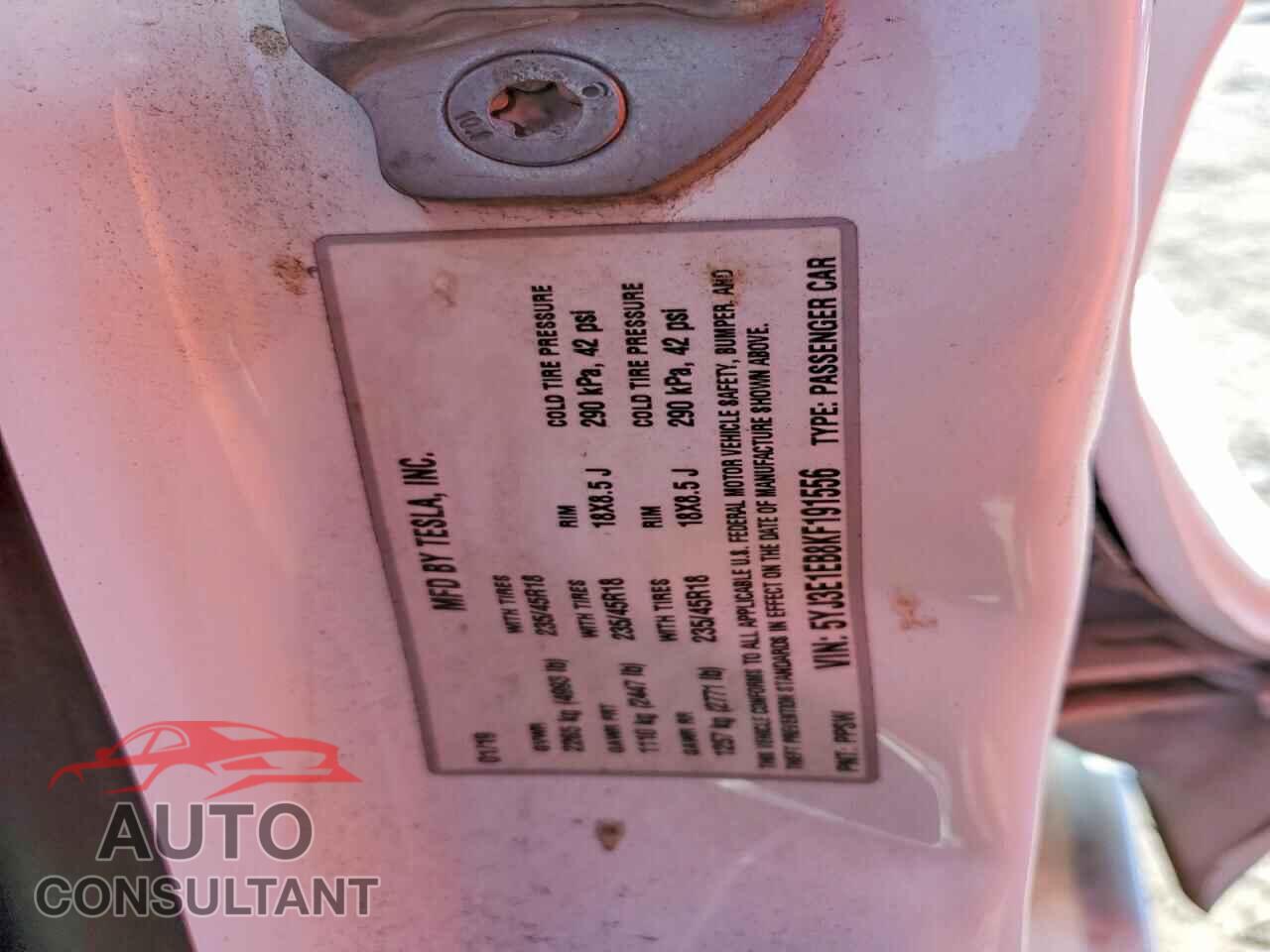 TESLA MODEL 3 2019 - 5YJ3E1EB8KF191556