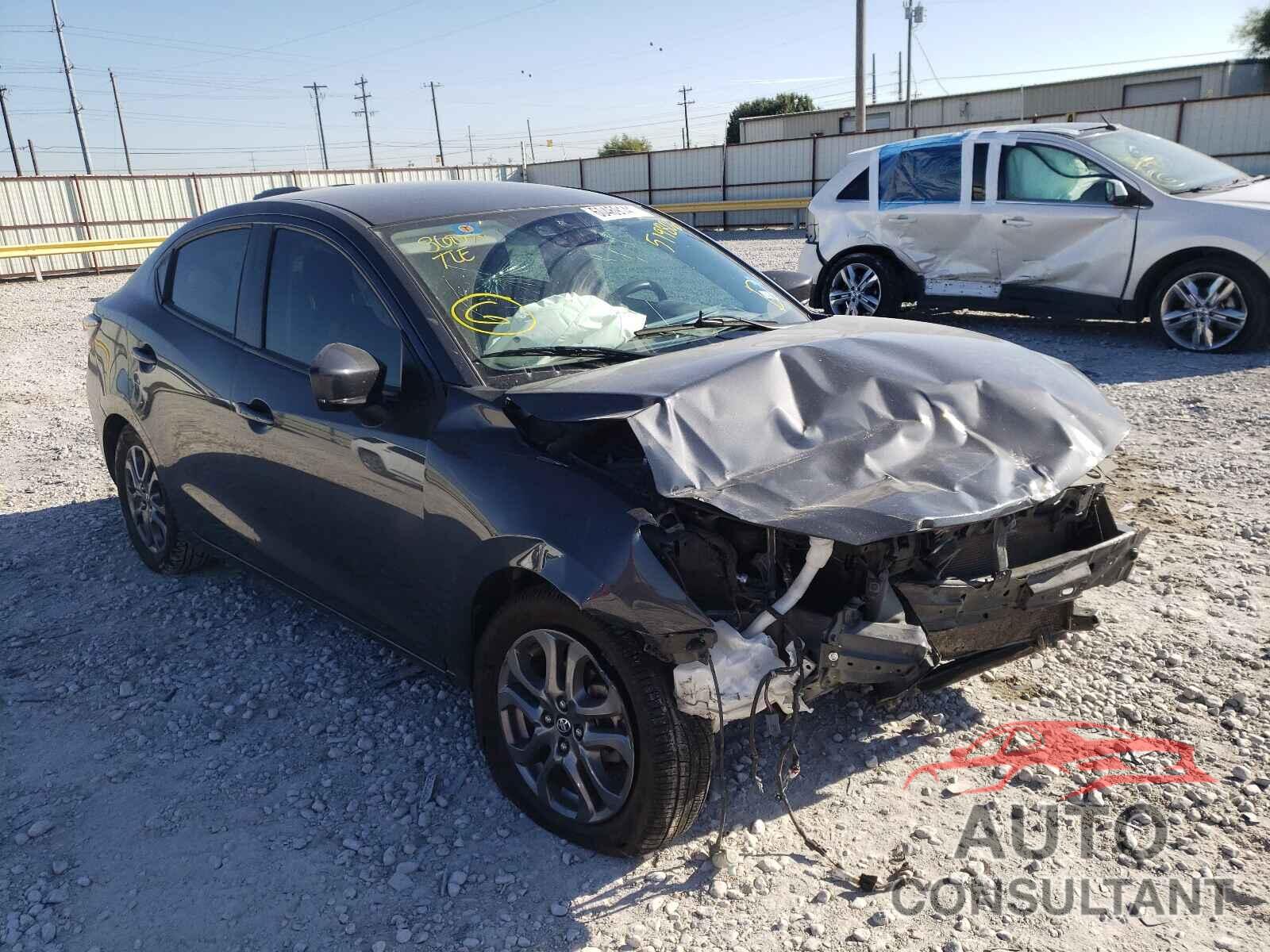 TOYOTA YARIS 2019 - 3MYDLBYV9KY519806