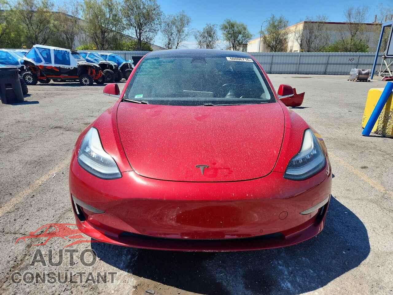 TESLA MODEL 3 2019 - 5YJ3E1EB7KF389738