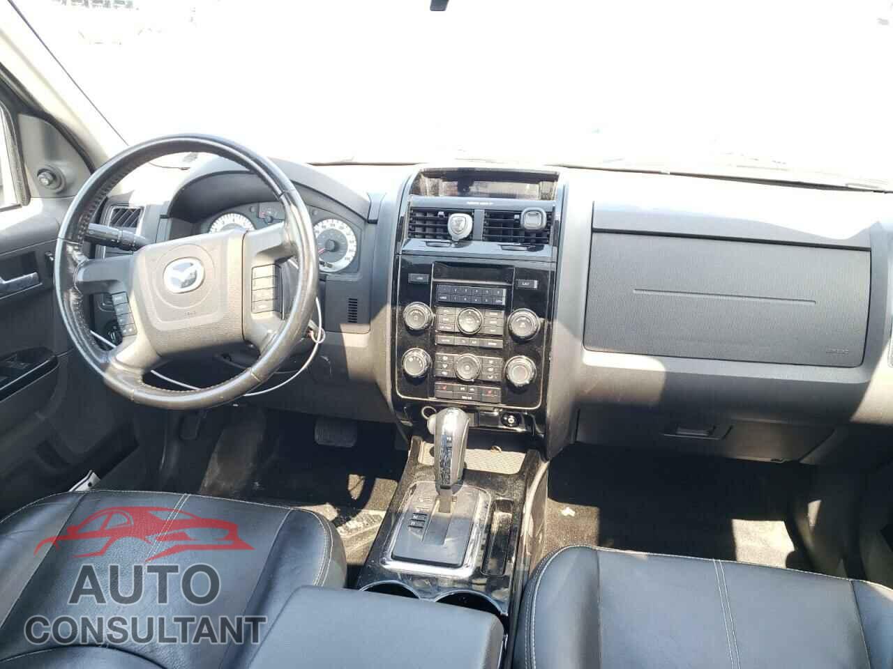 MAZDA TRIBUTE 2009 - 4F2CZ96G39KM00471
