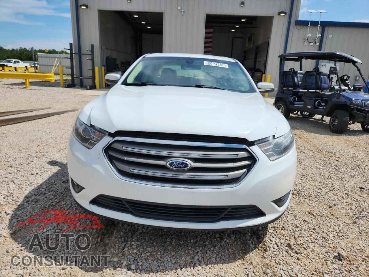 FORD TAURUS 2015 - 1FAHP2E96FG137970