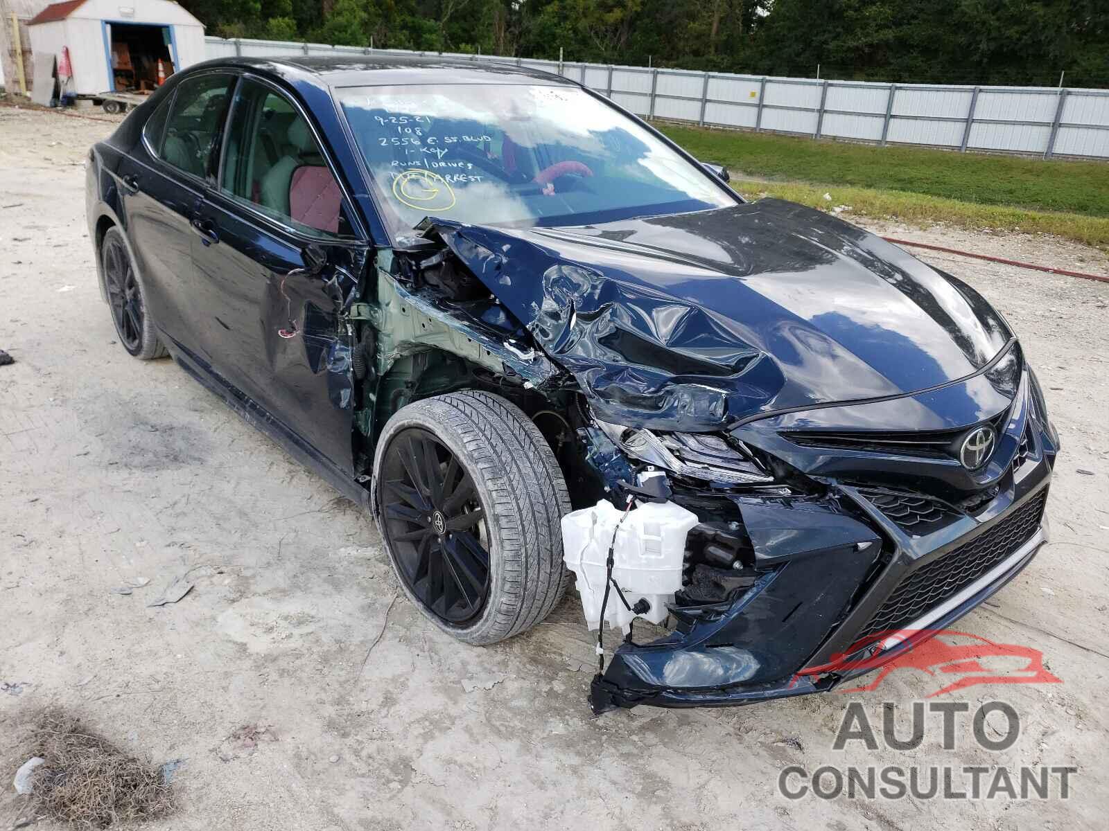 TOYOTA CAMRY 2021 - 4T1K61AK1MU430885