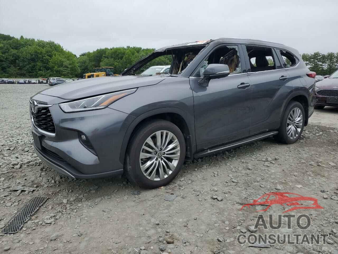 TOYOTA HIGHLANDER 2023 - 5TDKDRBH3PS519538