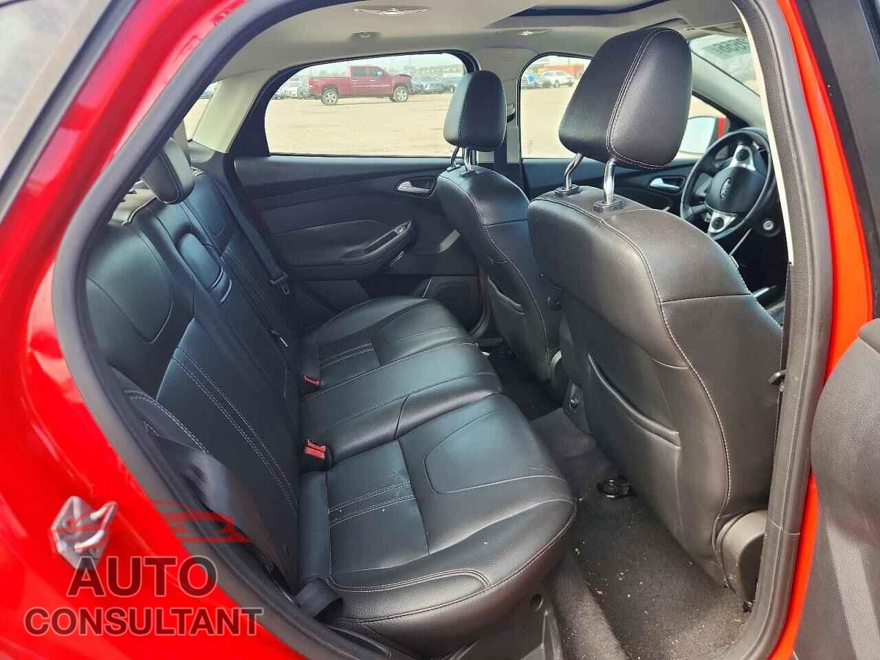 FORD FOCUS 2012 - 1FAHP3H25CL200659