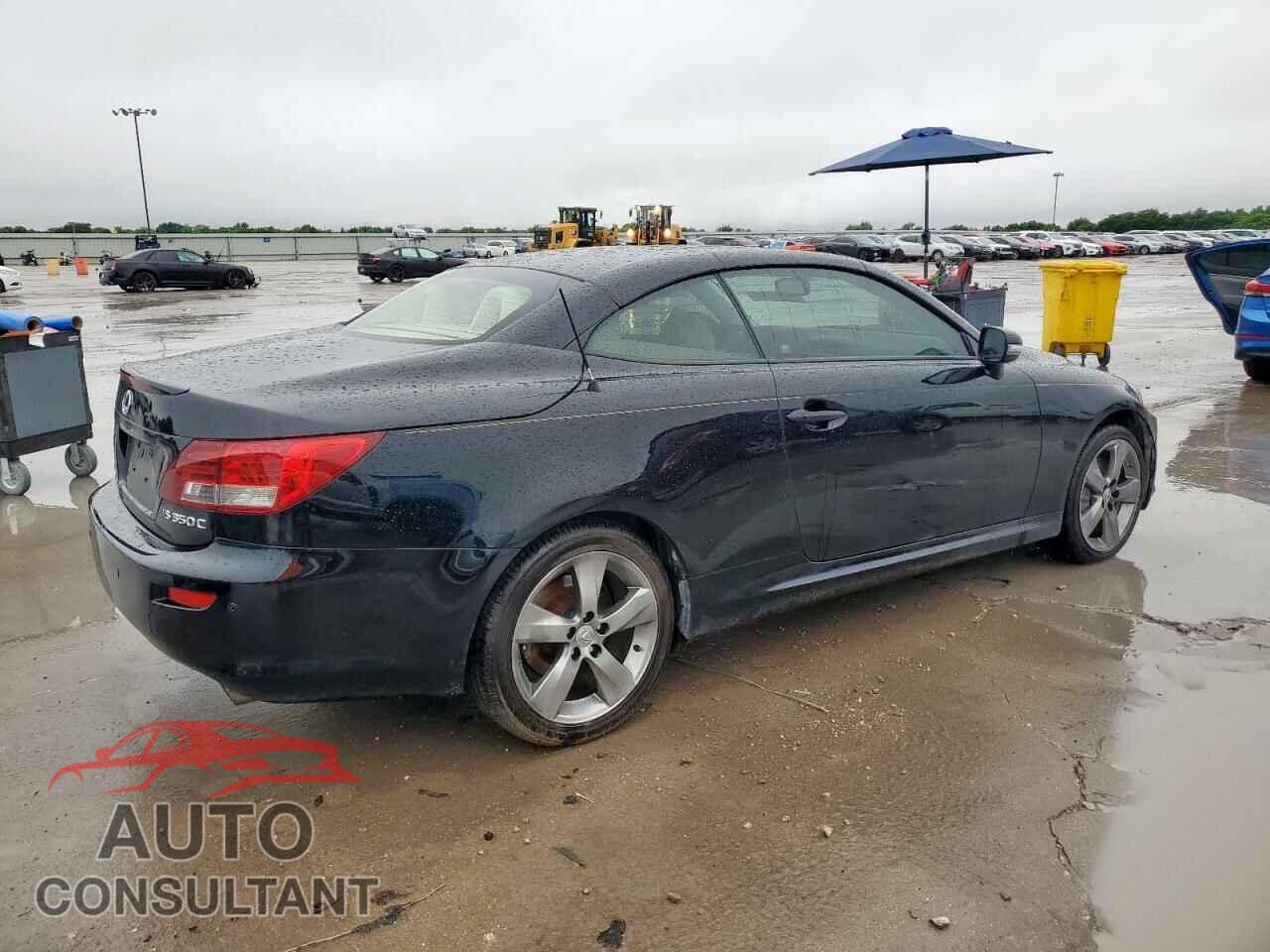 LEXUS IS 2011 - JTHFE2C22B2506522