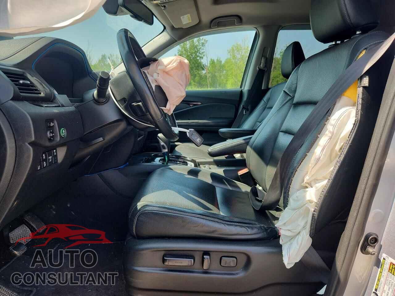 HONDA RIDGELINE 2017 - 5FPYK3F70HB028548