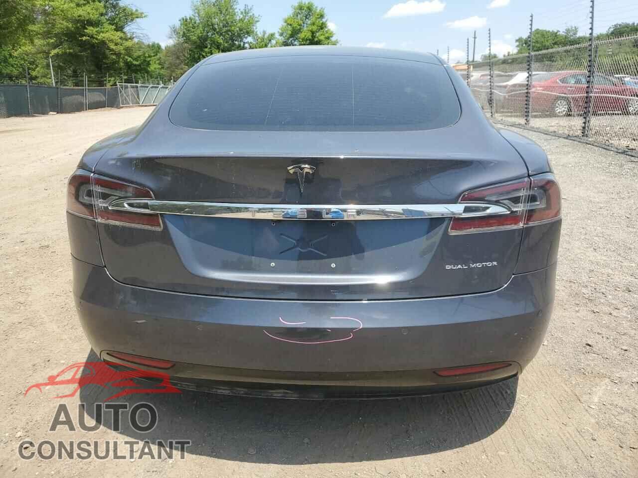 TESLA MODEL S 2019 - 5YJSA1E24KF333988