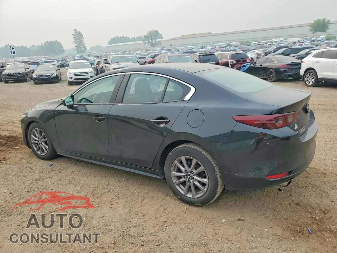 MAZDA 3 2021 - 3MZBPAA7XMM202639