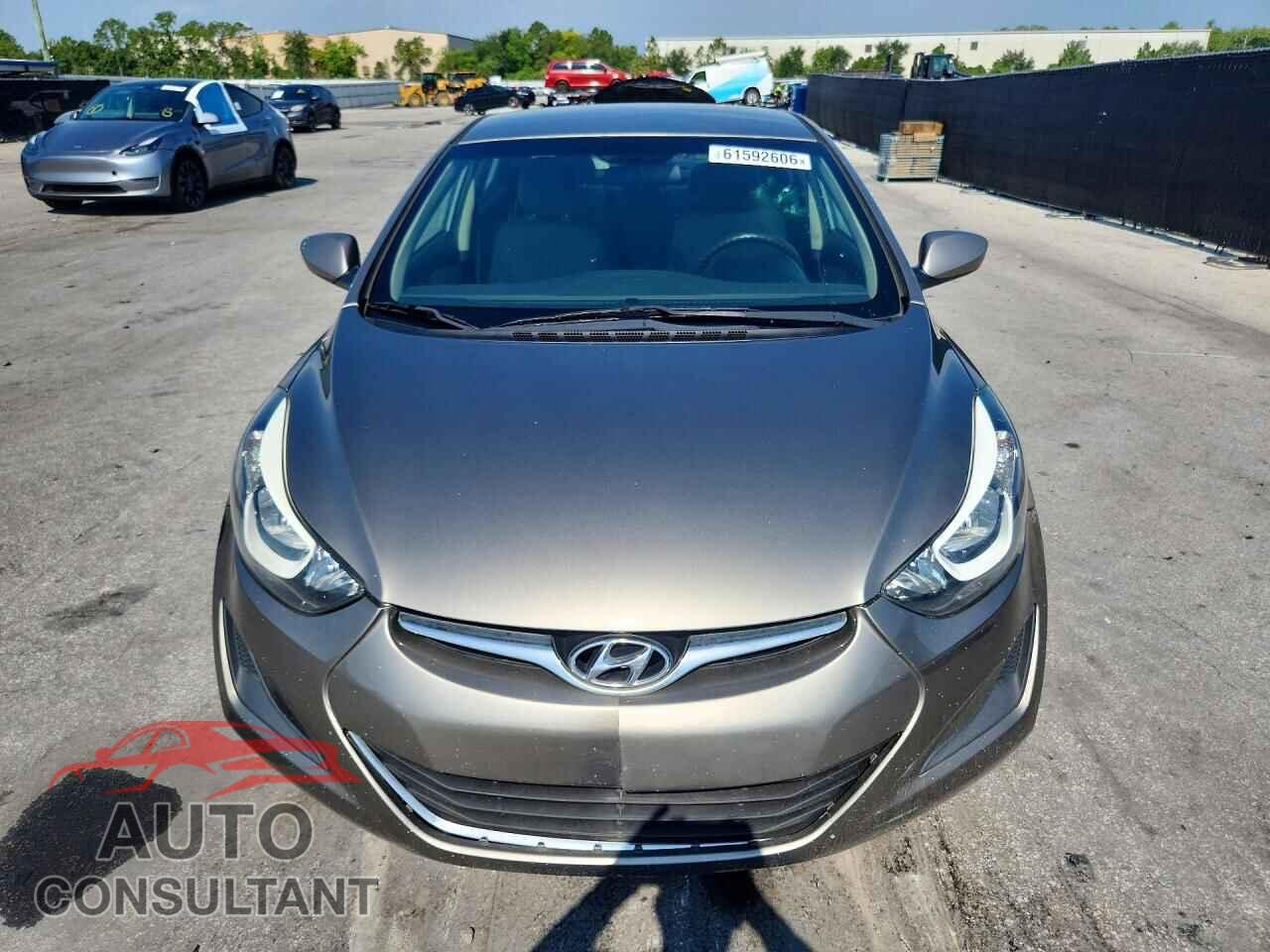 HYUNDAI ELANTRA 2015 - 5NPDH4AE2FH565678