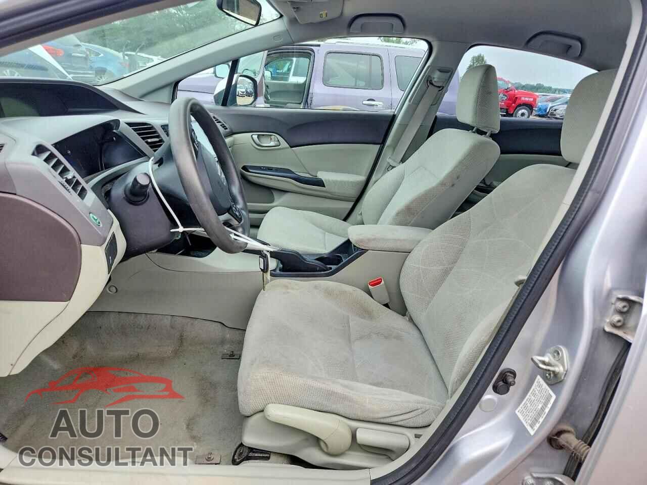 HONDA CIVIC 2012 - 19XFB2F59CE055531