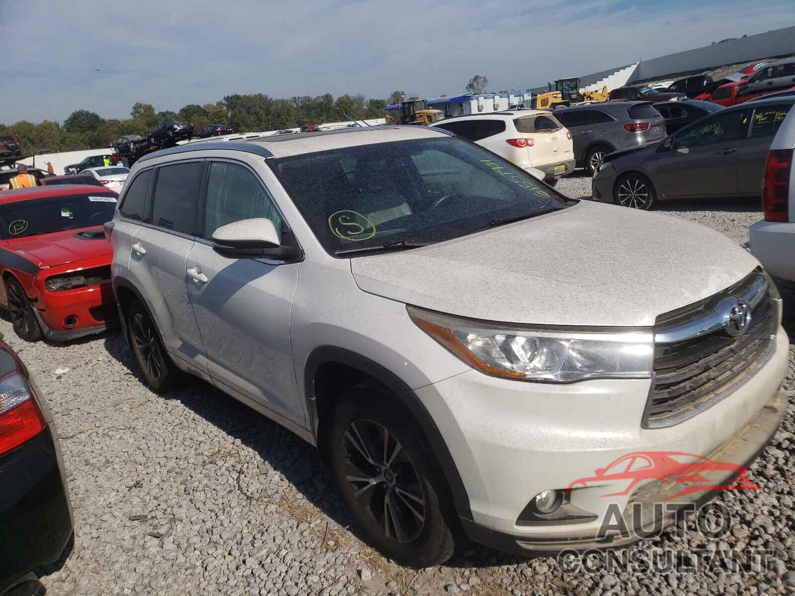 TOYOTA HIGHLANDER 2016 - 5TDJKRFH4GS234374