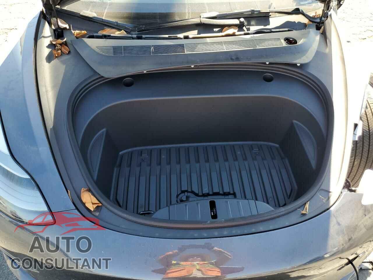 TESLA MODEL 3 2023 - 5YJ3E1EA2PF710468