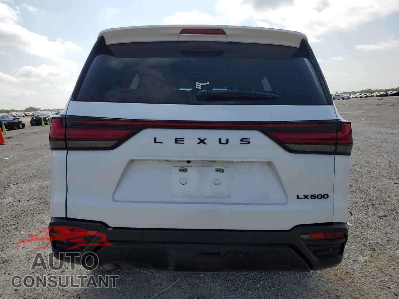 LEXUS UNKNOWN 2022 - JTJGB7CX0N4013063