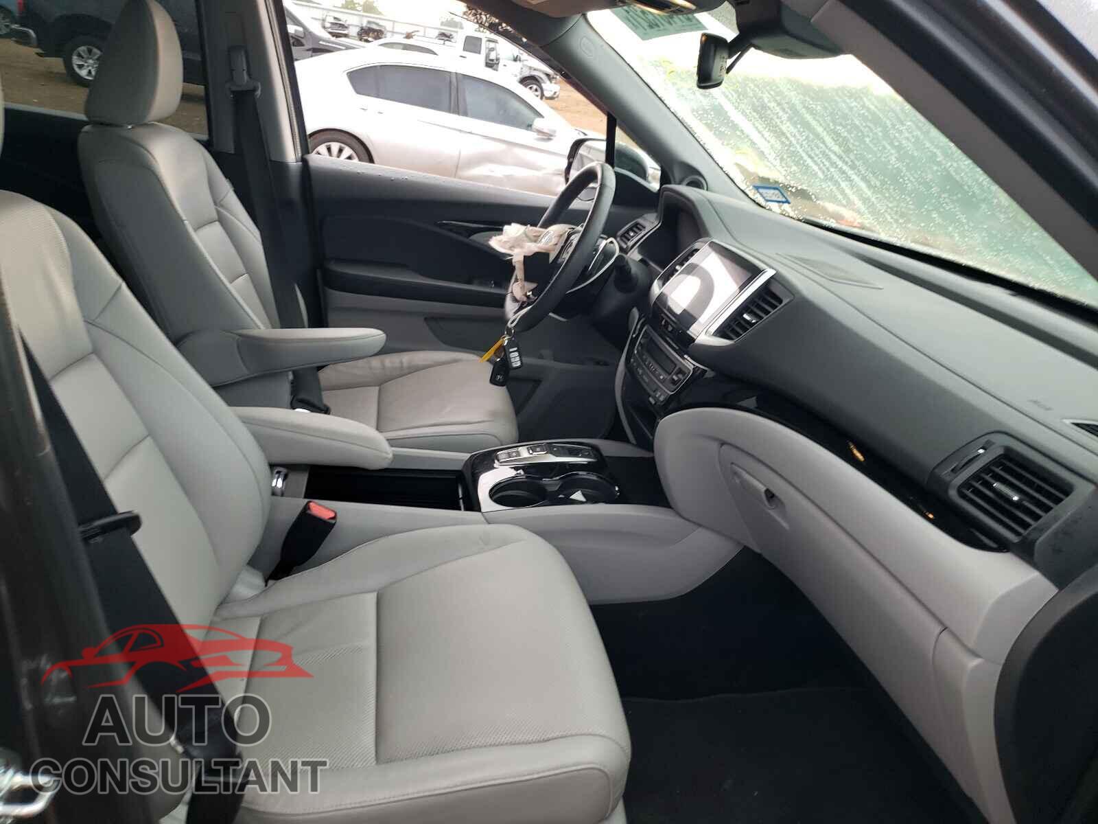 HONDA RIDGELINE 2020 - 5FPYK3F74LB010613