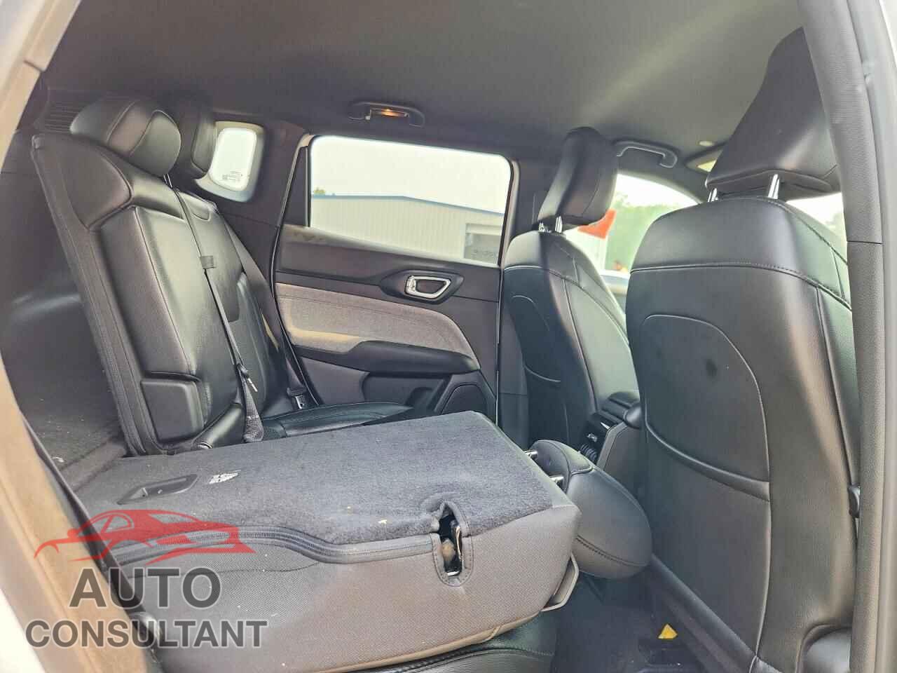 JEEP COMPASS 2023 - 3C4NJDBN5PT501630