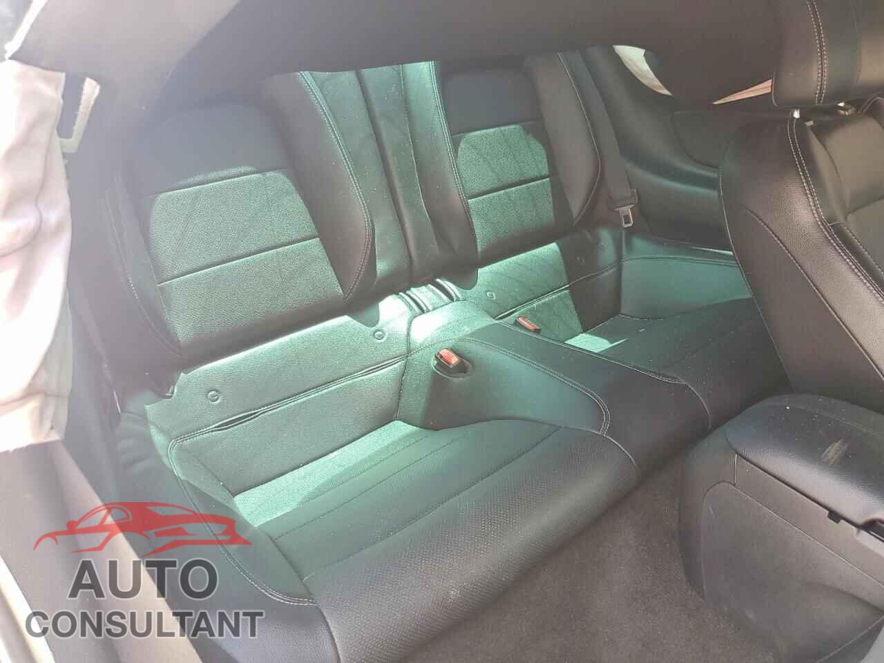 FORD MUSTANG 2017 - 1FA6P8CF7H5280962